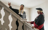 Francke und der König auf der Treppe im Historischen Waisenhaus