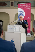 Prof. Dr. Thomas Müller-Bahlke begrüßt zur Francke-Feier 2025