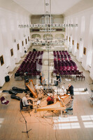 Mitglieder der Lautten Compagney musizieren im Freylinghausen-Saal